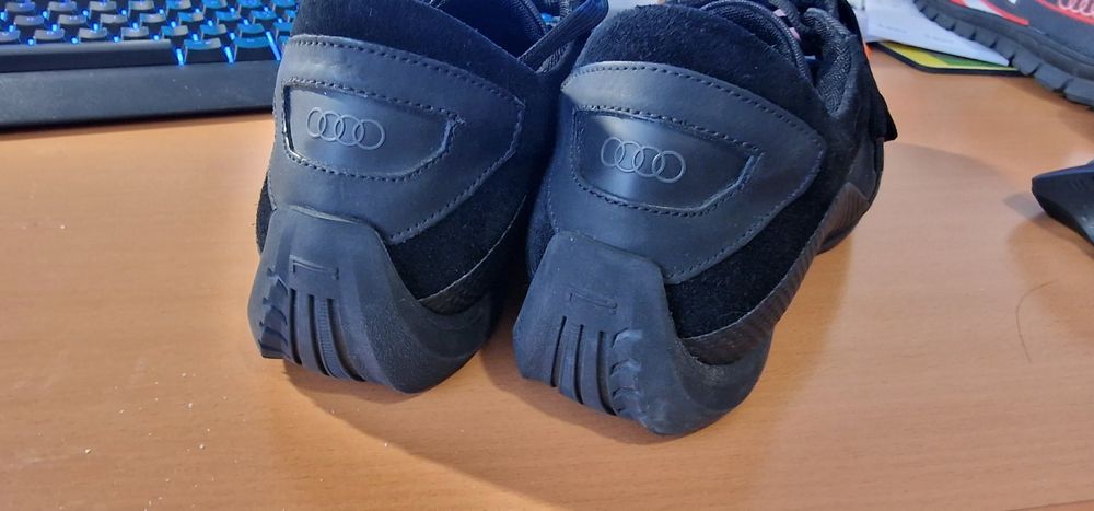 Schuhe Audi Logo Gr 39