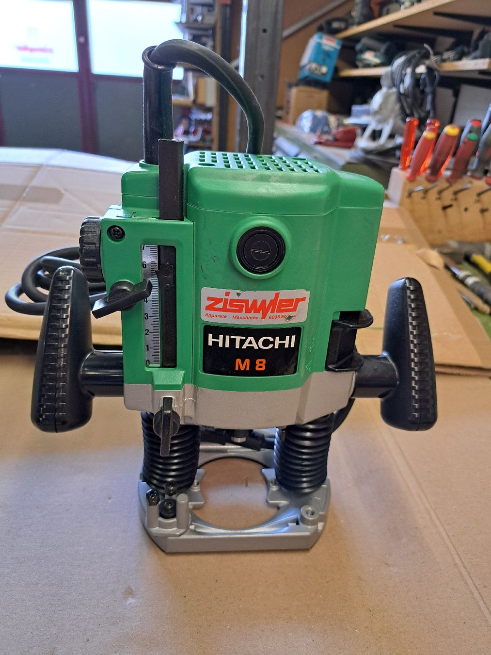 Tutte le macchine: Oberfräse HITACHI M8 Unbenutzt – Nuovo e nell'imballaggio originale da Ebikon venduto da inf_9pqv 4