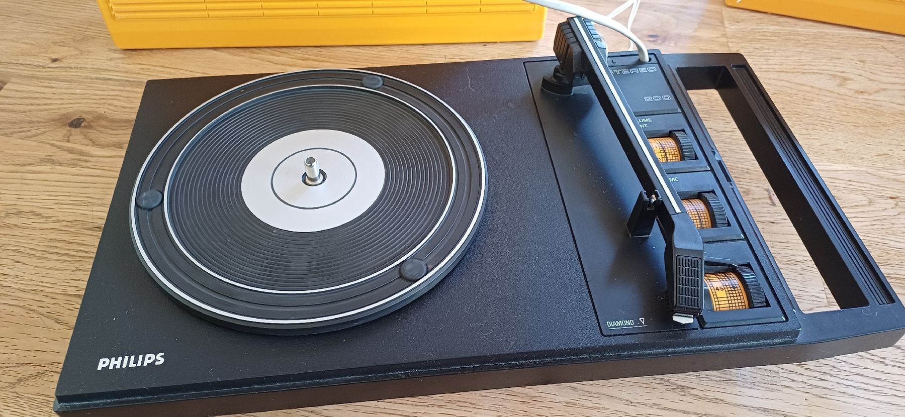Philips Plattenspieler: Plattenspieler Philips  Sterio 200 – Gebraucht aus Flawil von Pinkmalibu 5