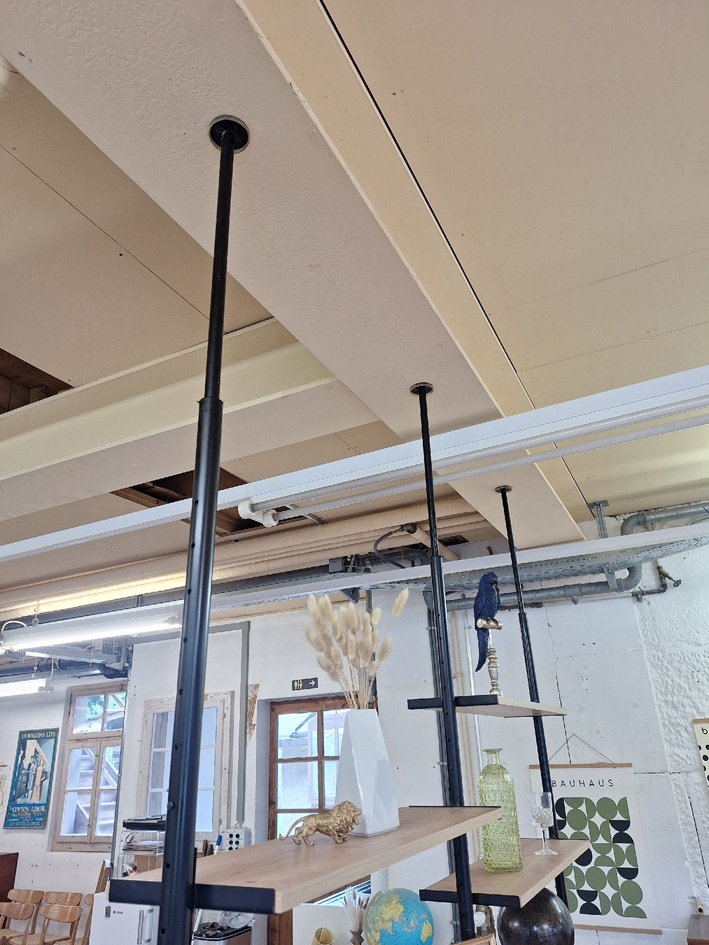 Regale: Mid Century Teleskopregal, Vintage – Gebraucht aus Urtenen-Schönbühl von Atelier21_bern 5