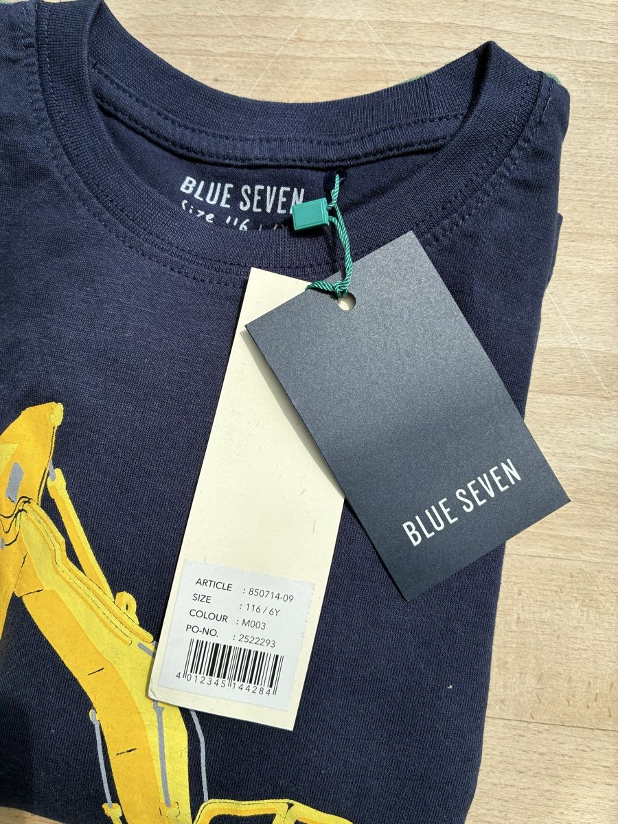 Pullover & Sweatshirts: 2 Shirts von Blue Seven mit Bagger & Traktor Prints NEU  – Neu und originalverpackt aus Wolfwil von NewGirl 1