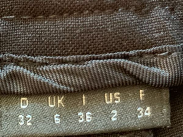 Esprit Hosen: ESPRIT Damen Hose, Gr. 32, Schwarz – Gebraucht aus Worb von farben20zauber 4