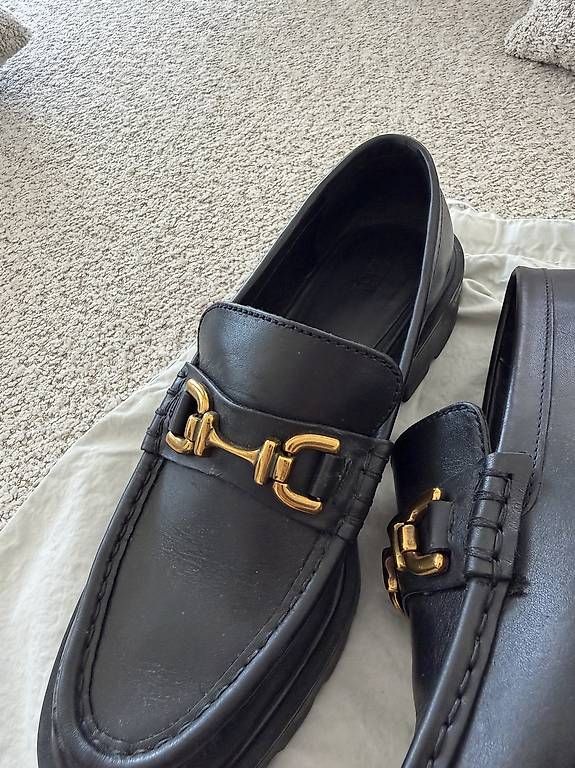 Zara Scarpe da donna: Zara Leder Loafers – Usato da Dietikon venduto da Prelovedpearls 3