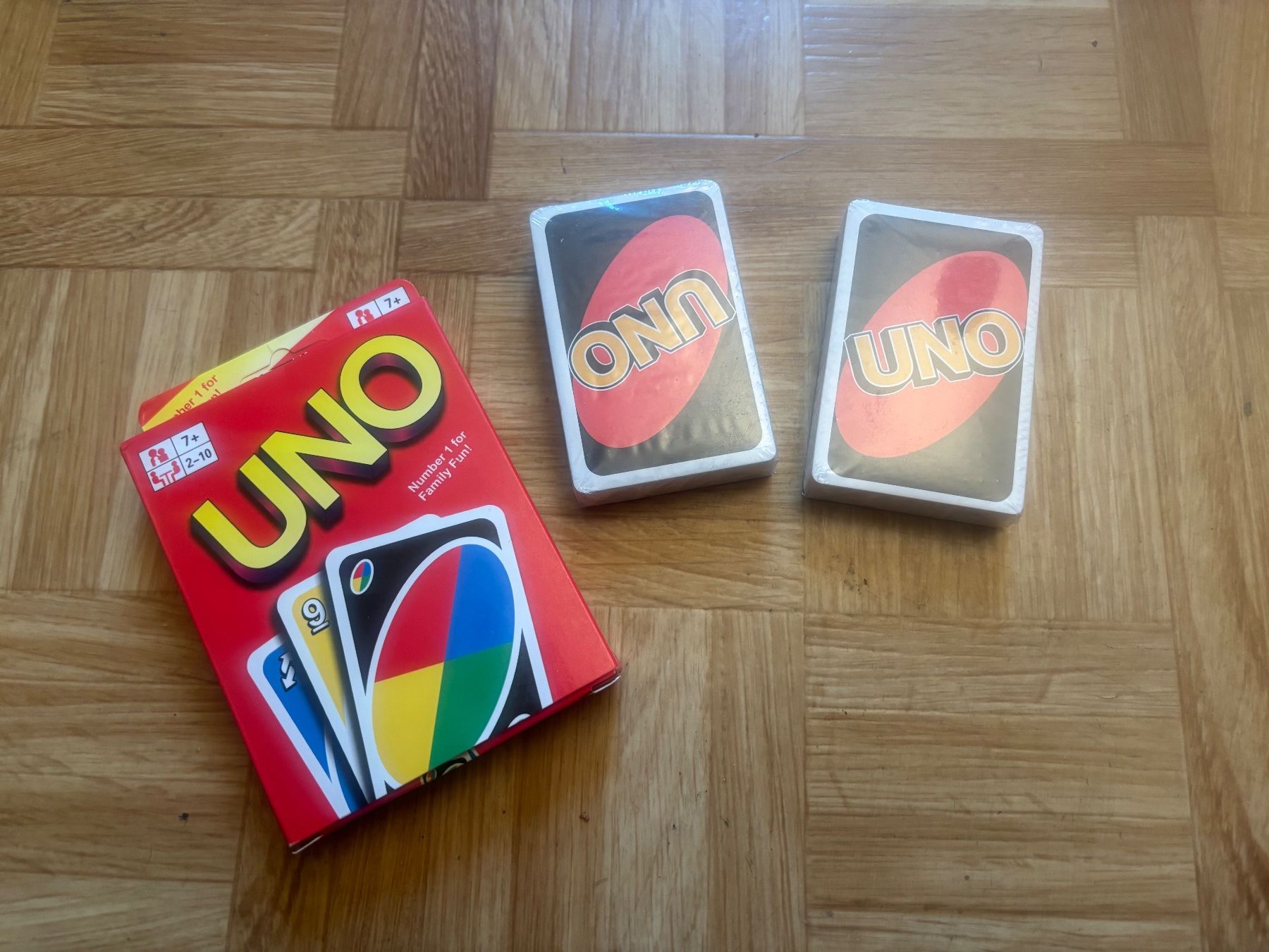 Spiele: UNO KARTENSPIEL SET MIT 108 KARTEN NEU – Neu und originalverpackt aus basel von Lastcall 1