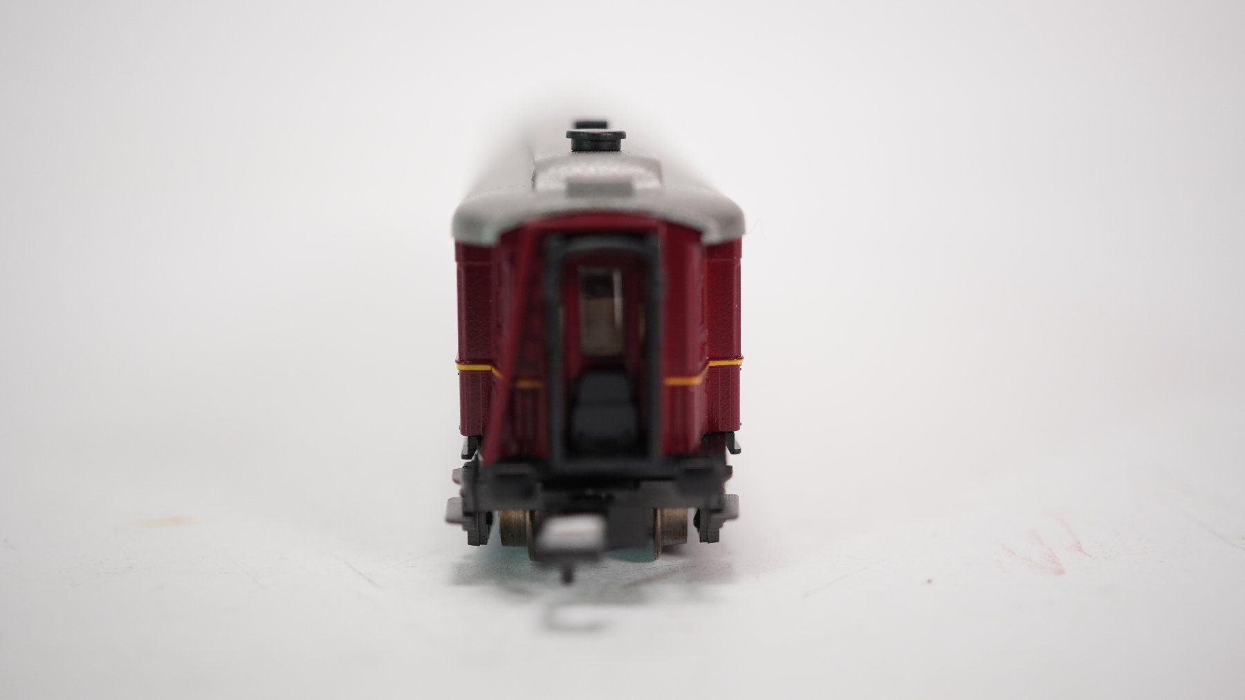 Trix Modelleisenbahnen: e37 Spur N Minitrix Mitropa Speisewagen 311 – Gebraucht aus Thun von evinka_gmbh 3