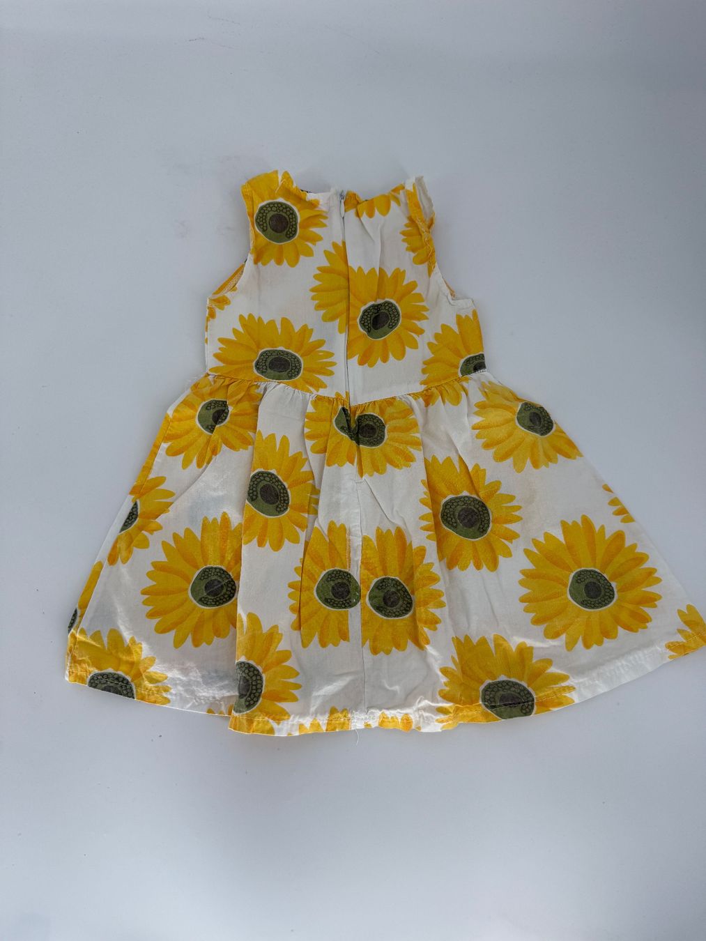 Vestiti & Gonne: Kleid/ Sonnenblumenkleid Gr. 90/92 – Usato da Auenstein venduto da moin. 1