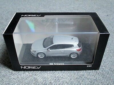 Volkswagen Modellini d'auto: VW Scirocco III im Massstab 1:43 – Nuovo e nell'imballaggio originale da Erlenbach im Simmental venduto da Model_box 5