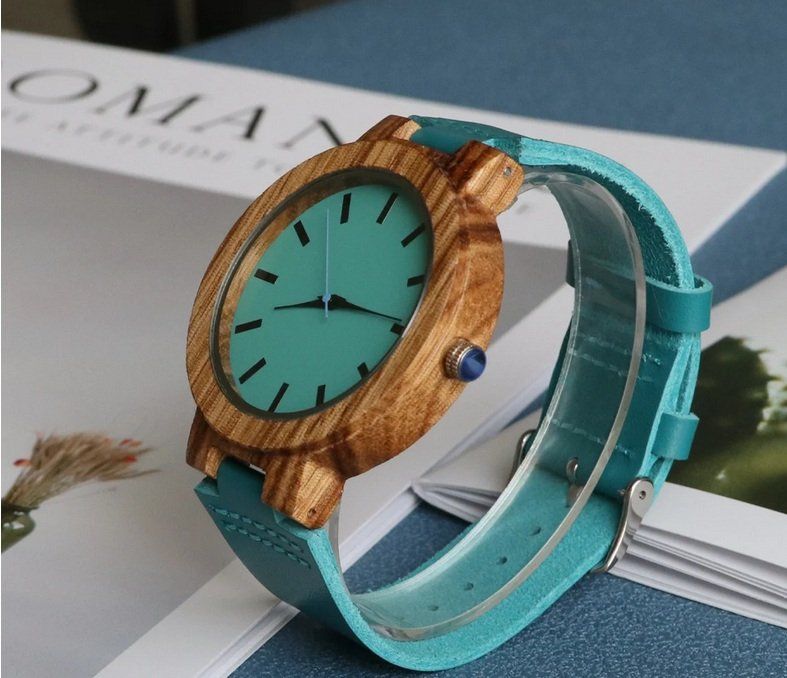 Uhren: Türkiser Quarz Uhr Holz und Leder – Neu und originalverpackt aus Lausanne von WATCH-WORLD 4