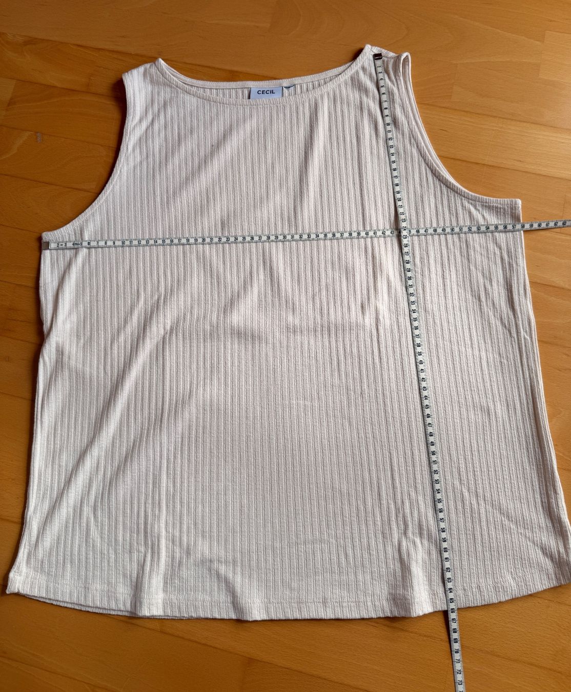 Cecil Tops: Top – Neu (gemäss Beschreibung) aus Mastrils von Laura8sevilla
