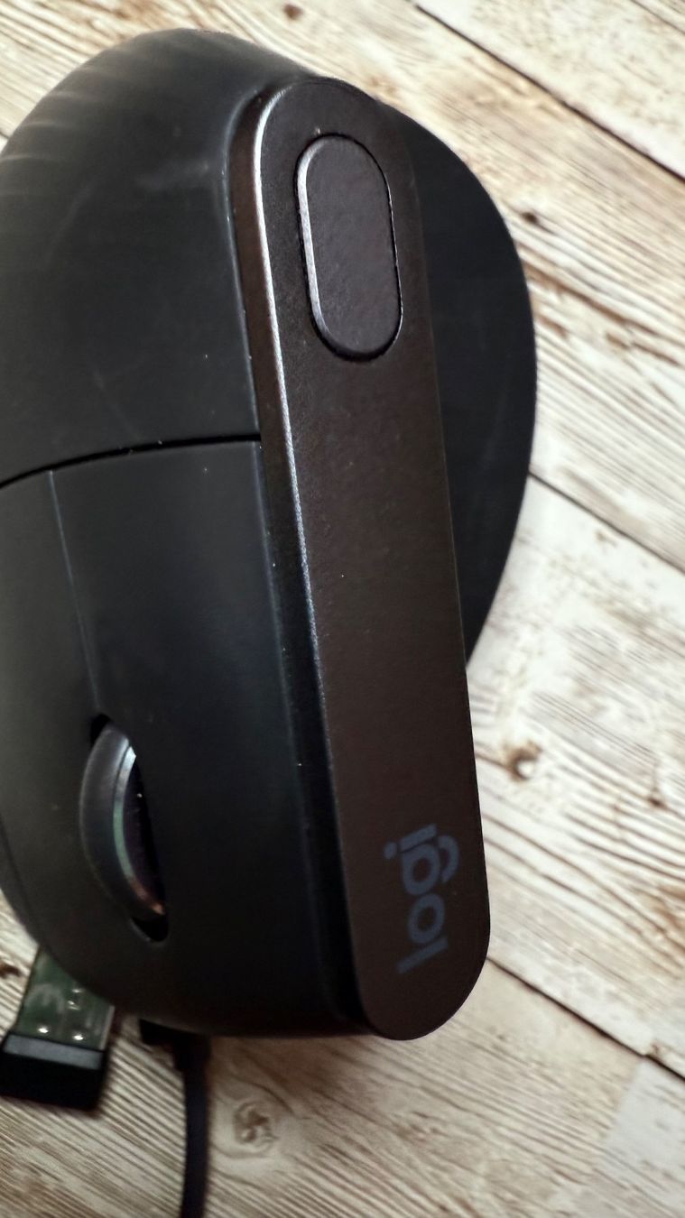 Logitech Mouse: Logitech MX Vertical Maus – Usato da Zürich venduto da Carambina78 2