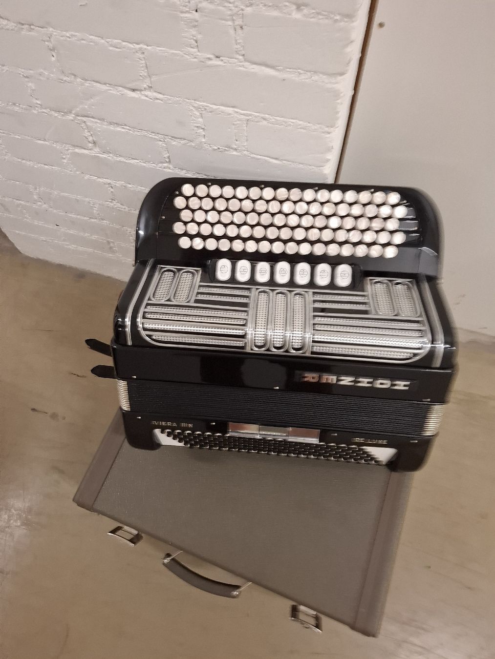 Strumenti musicali: belle chromatique a gradin – Usato da Villeneuve venduto da BibiVintage 6