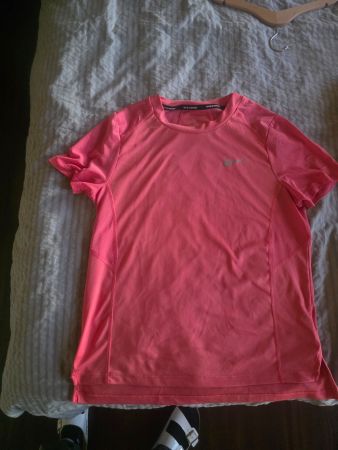 Nike Damen Funktionsshirt Sportshirt Grösse s