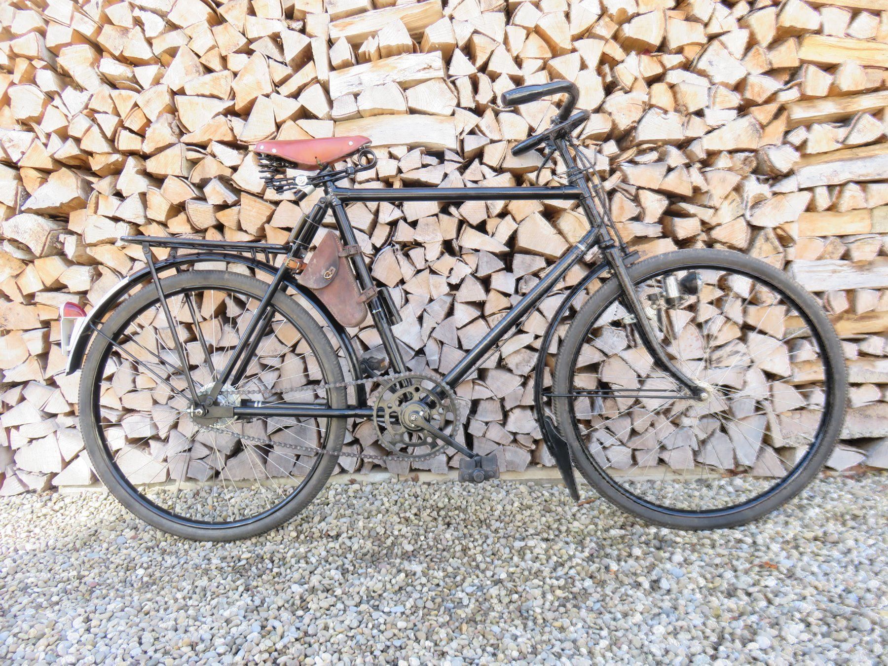 Schweizer Armee Velos: MILITÄRVELO – Defekt aus Schötz von Omega64
