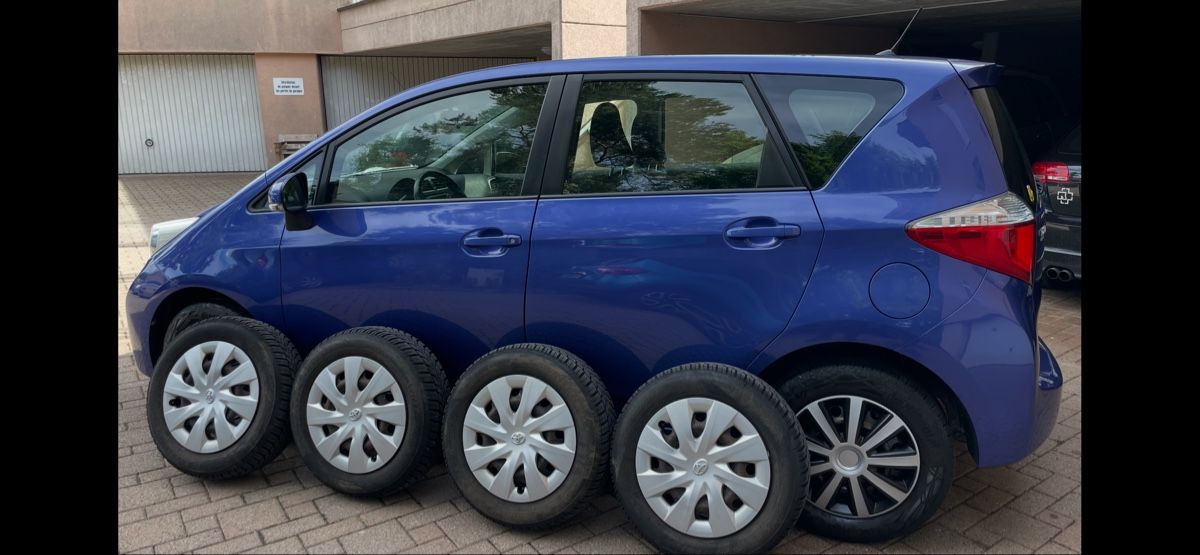 Automobili: Toyota Verso S 1.33 – Usato da Corpataux venduto da a_t_dq7j 2