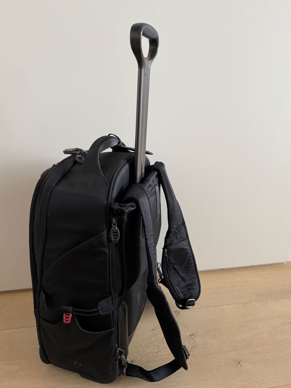 Tumi Reisekoffer: TUMI Reisetasche/Rollkoffer/Rucksack – Gebraucht aus Baar von eryadu03 2