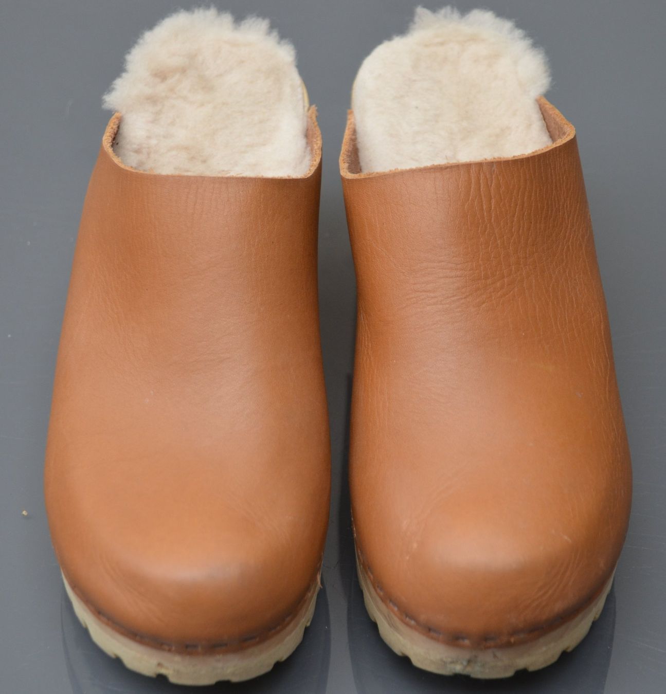 Penelope Chilvers Scarpe da donna: Penelope Chilvers Clogs / Sabot 39 – Nuovo (secondo la descrizione) da Collonges venduto da arashee 1