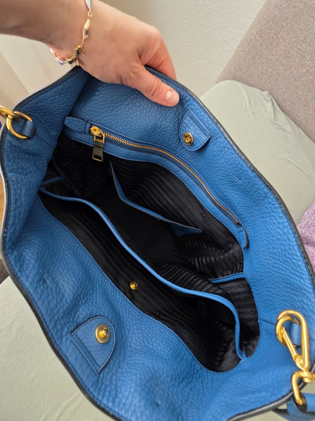 Prada Borse da donna: Sac à main Prada Vitello Daino – Usato da Renens VD venduto da Iepurica19avril 8