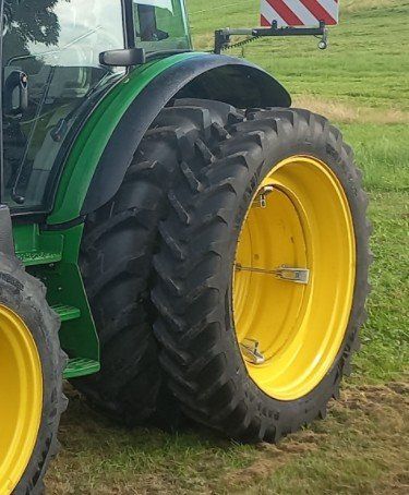Pneumatici & Ruote complete: Räder Doppelräder Schaad John Deere – Usato da Buch b. Frauenfeld venduto da Girsberg 1