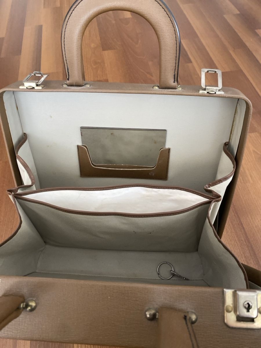 Custodie per cosmetici: Beauty case – Usato da Balerna venduto da lau_dnx9 1