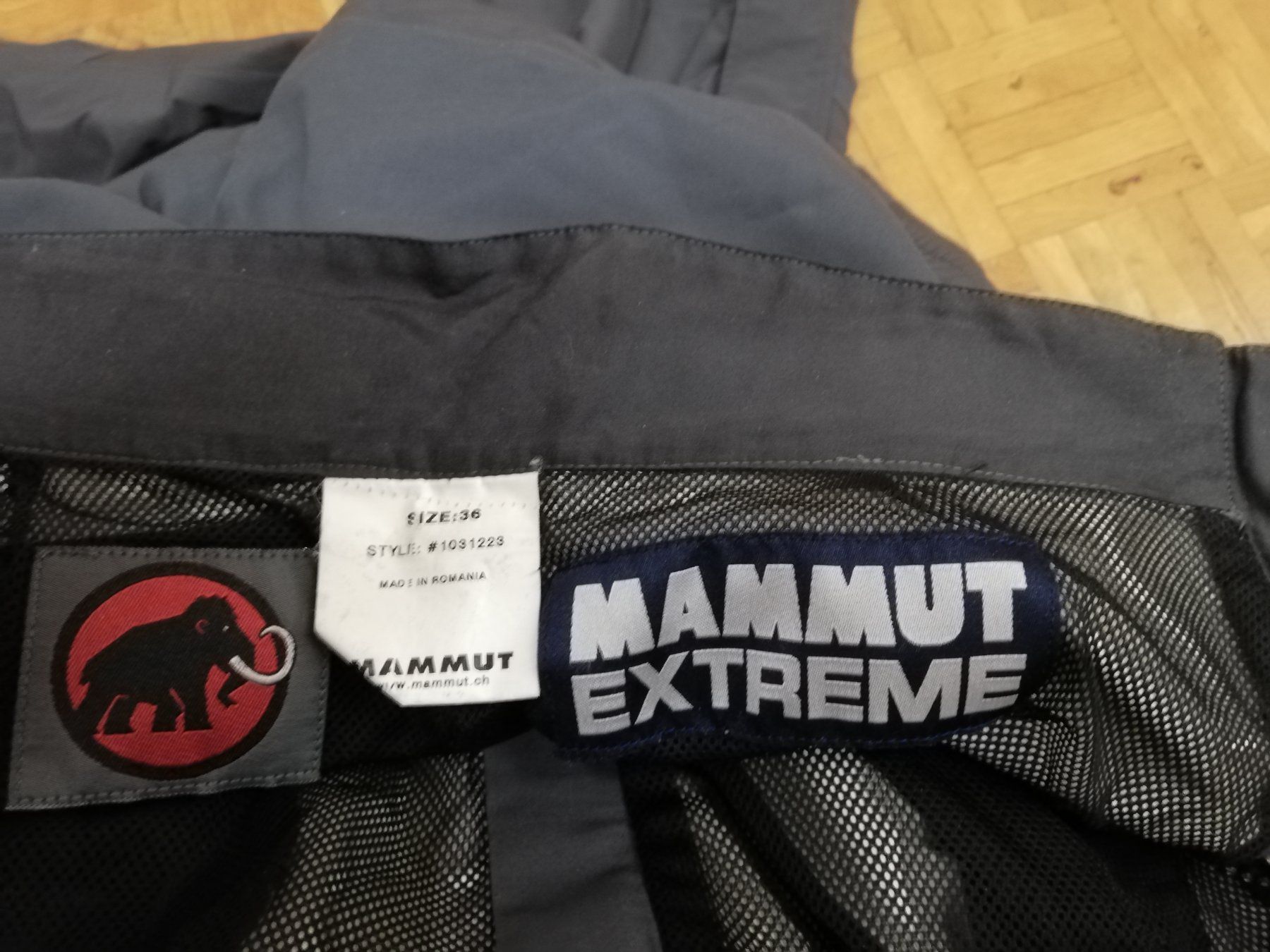 Mammut Pantaloni: Mammut 36 Extreme goretex S Skihose – Usato da Müllheim Dorf venduto da florita01 1