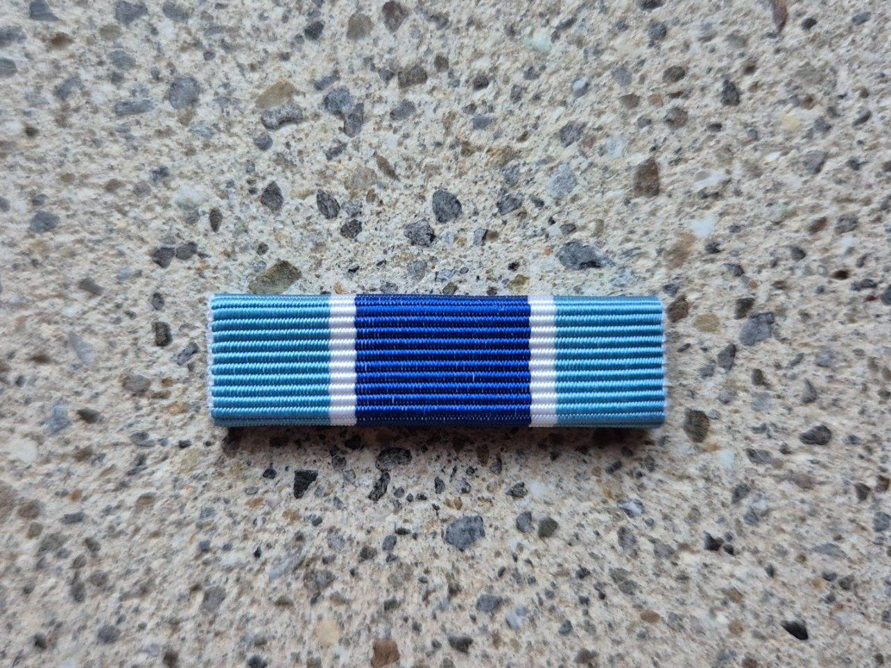 Armée suisse Plaquettes & Badges: *** Ribbon UN *** – Neuf avec emballage d'origine à Riedholz par fr_sIruP