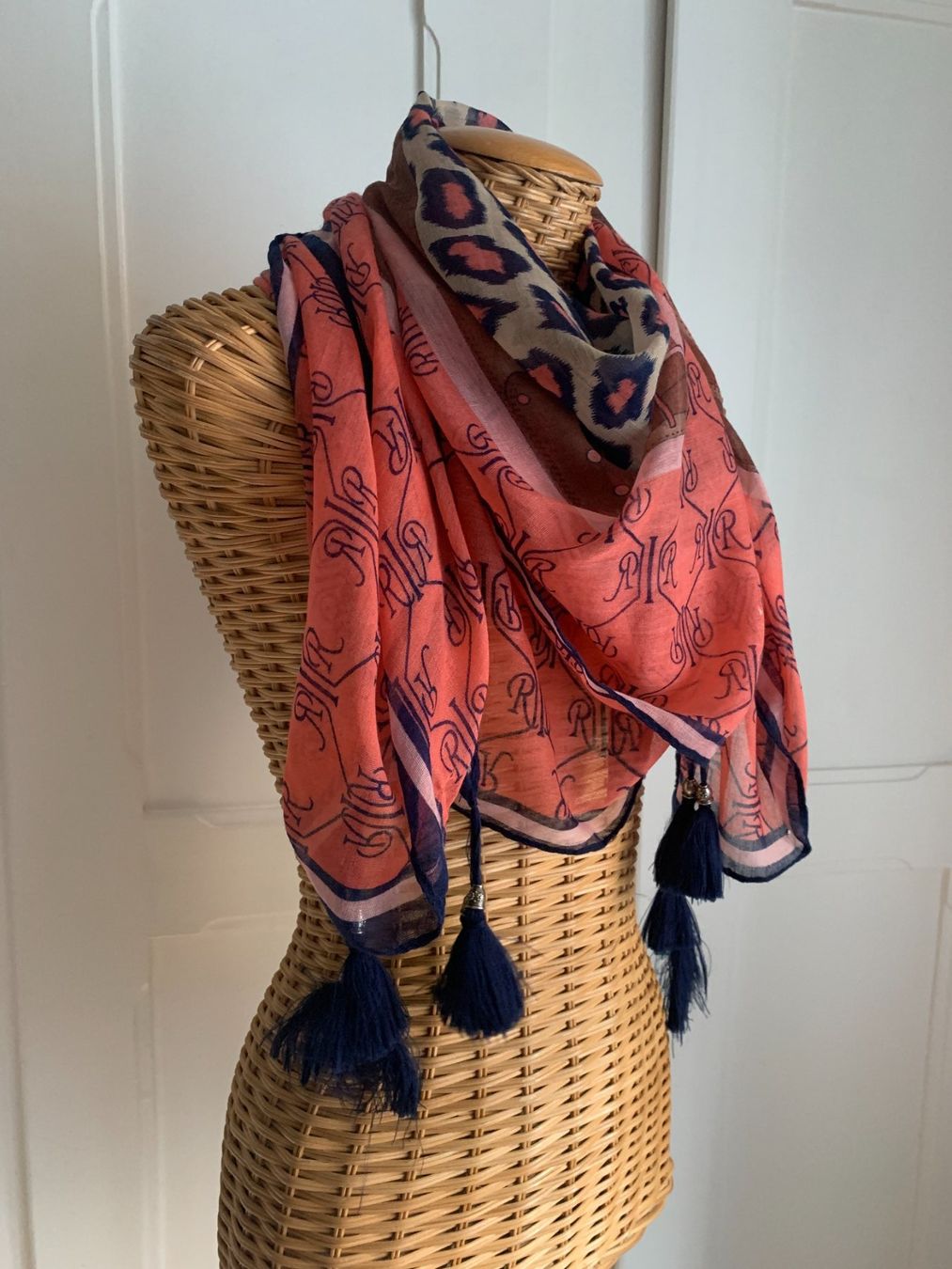 Foulard & Sciarpe: POLOGARAGE - Leo Schal Tuch gemustert – Usato da Zürich venduto da Diazaio 1