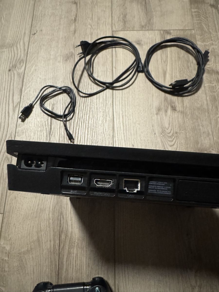 Sony Konsolen: Playstation 4 PS4 Gamekonsole – Gebraucht aus Leuggern von Darwin016 4