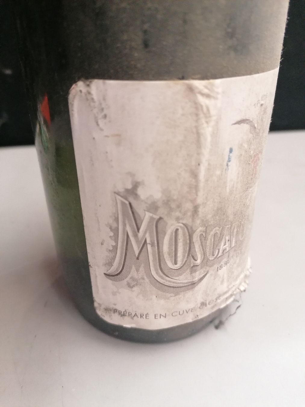 Bevande alcoliche: MOSCATO SPUMANTE – Nuovo (secondo la descrizione) da Genève venduto da Leboucheoreilles 2