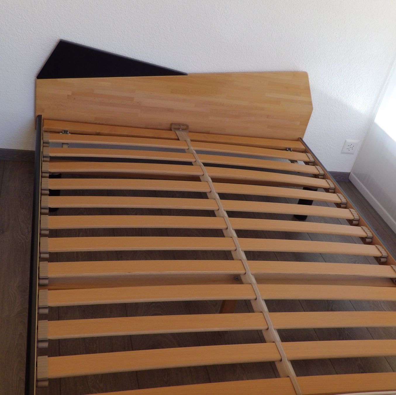 Letti: Bett 140 x 200 cm, mit Matratze – Usato da Niederlenz venduto da Steff99 4