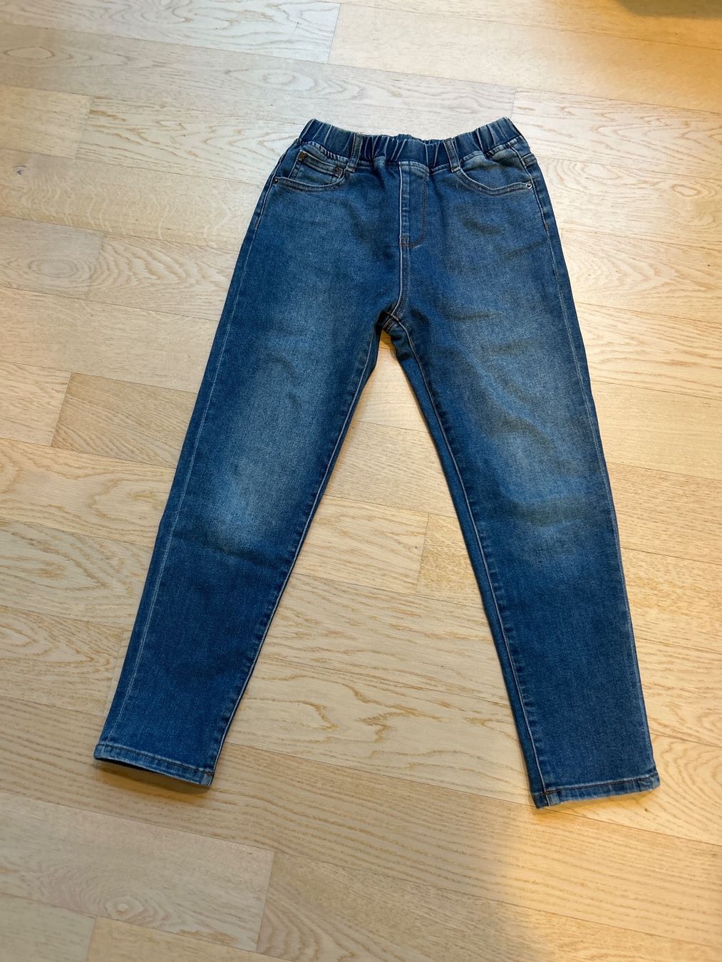 Jeans: Jeans Manor 140 – Usato da Muri AG venduto da Mkikus