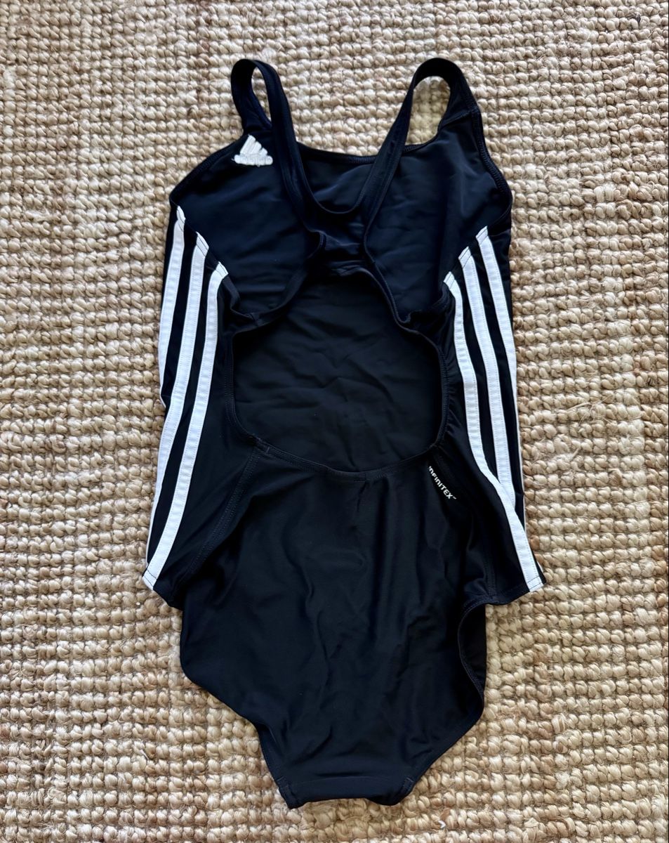 Adidas Costumi da bagno & Bikini: Adidas Badeanzug Infinitex Gr. 36 – Nuovo (secondo la descrizione) da Zollikofen venduto da AureusManus 2
