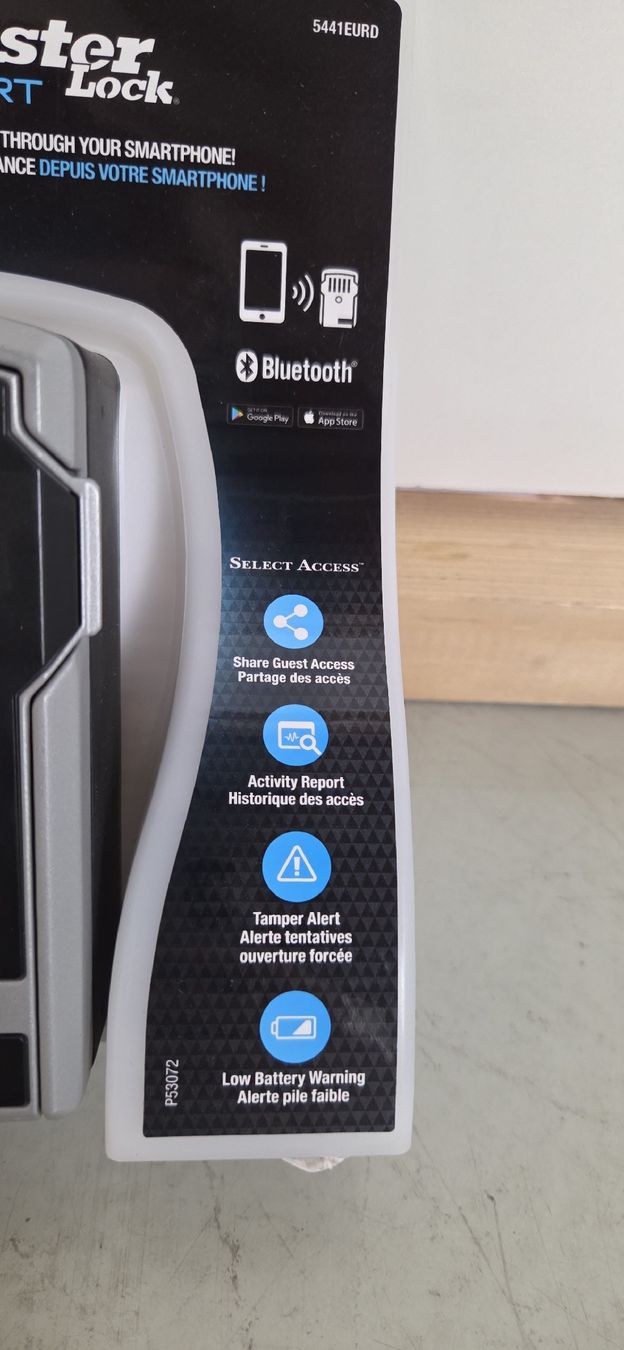 Coffre-fort: Master Lock 5441EURD Bluetooth Schlüsselsafe – Neuf (Voir description) à Küssnacht am Rigi par _DealFactory_ 1