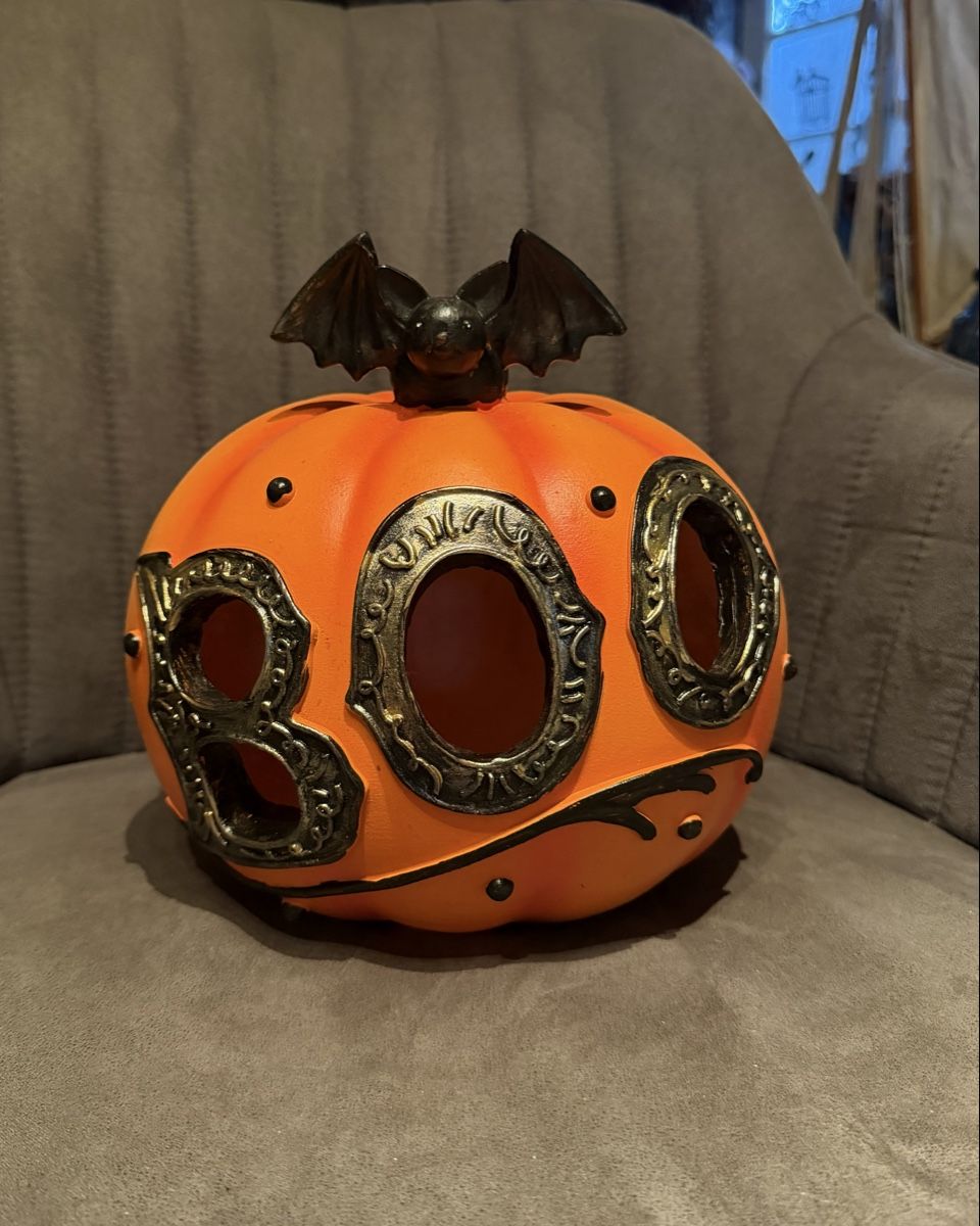 Alle Dekorationen: Halloween Deko: Kürbis mit Licht – Gebraucht aus Pfäffikon ZH von lenaviktoria 1