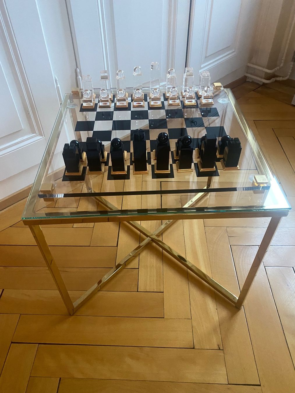 Giochi: Vintage Michel Dumas Chess table set – Usato da Küssnacht am Rigi venduto da CALIFRASQUI