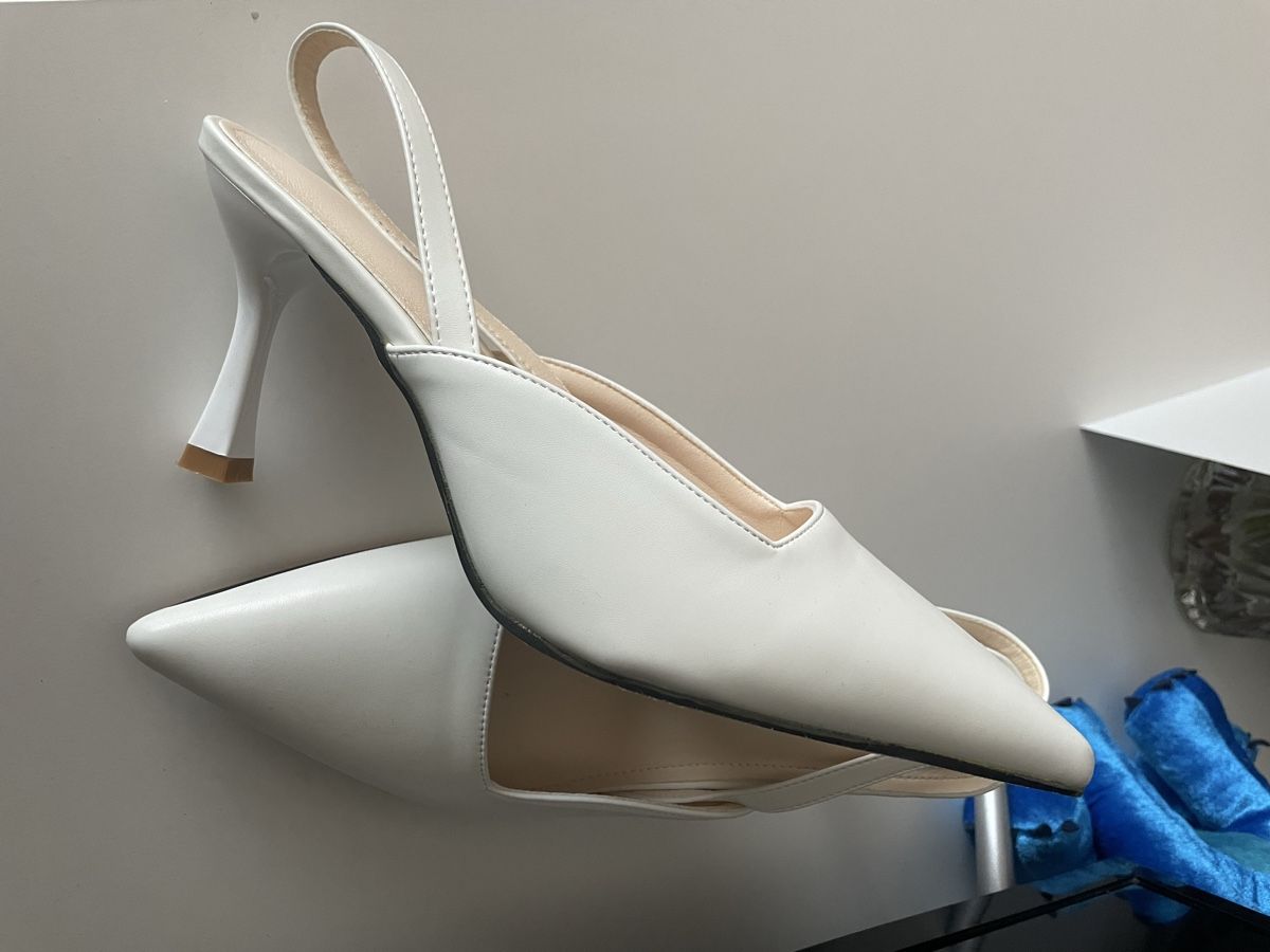 Chaussures femmes: Schuhe – Neuf (Voir description) à Gossau ZH par Lavinia07 1