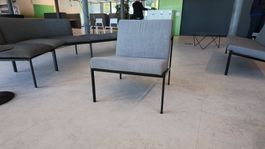 Artek Kiki Lounge Chair Sessel, Grau, Gestell Schwarz