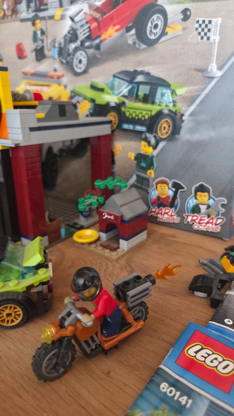 Lego Giocattoli: Lego Tuning Werkstatt 60258 – Usato da Schötz venduto da tuepfliqueen 1