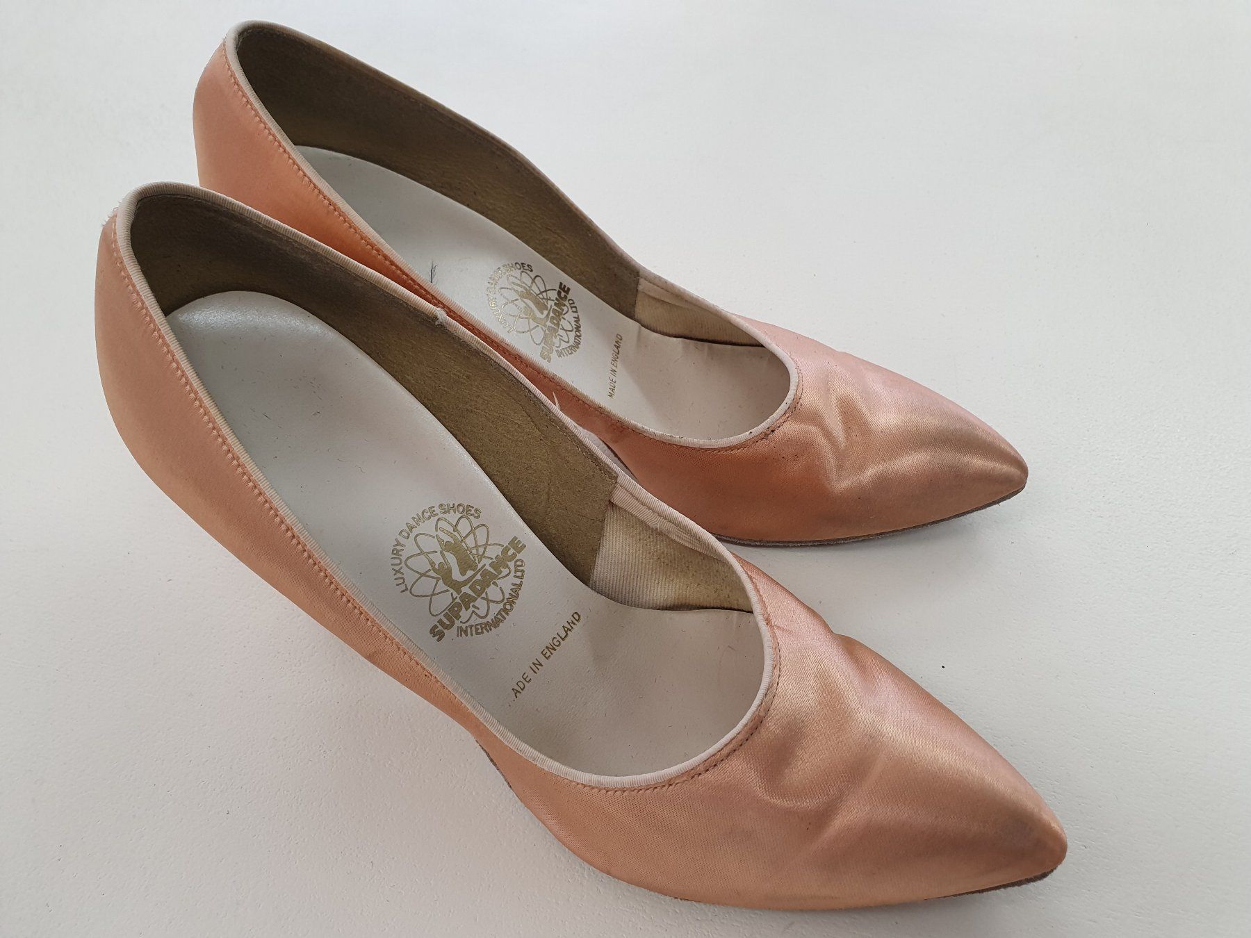 Scarpe da donna: Tanzschuhe, Standard Gr. 36 – Nuovo (secondo la descrizione) da Edlibach venduto da flairaffair 4