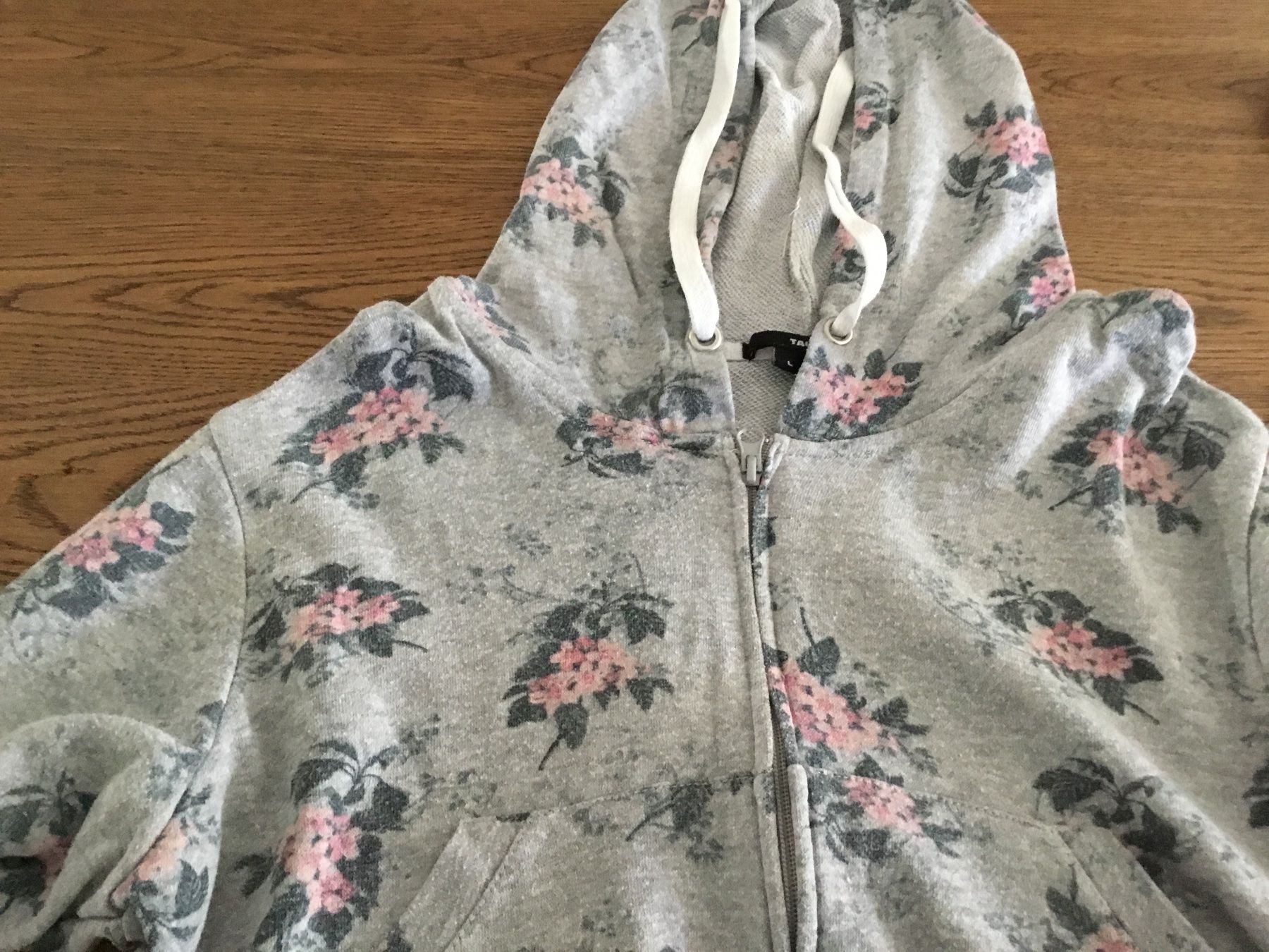 Maglioni & Felpe: Lässiges Pulli Jäggli Gr.L – Usato da Würenlos venduto da Chicca2004 1