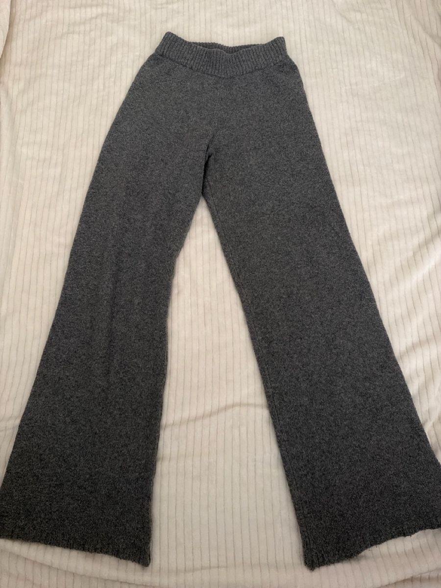 Hosen: Damen Hose grau Gr. XXS – Gebraucht aus Zürich von Richard_Sandy