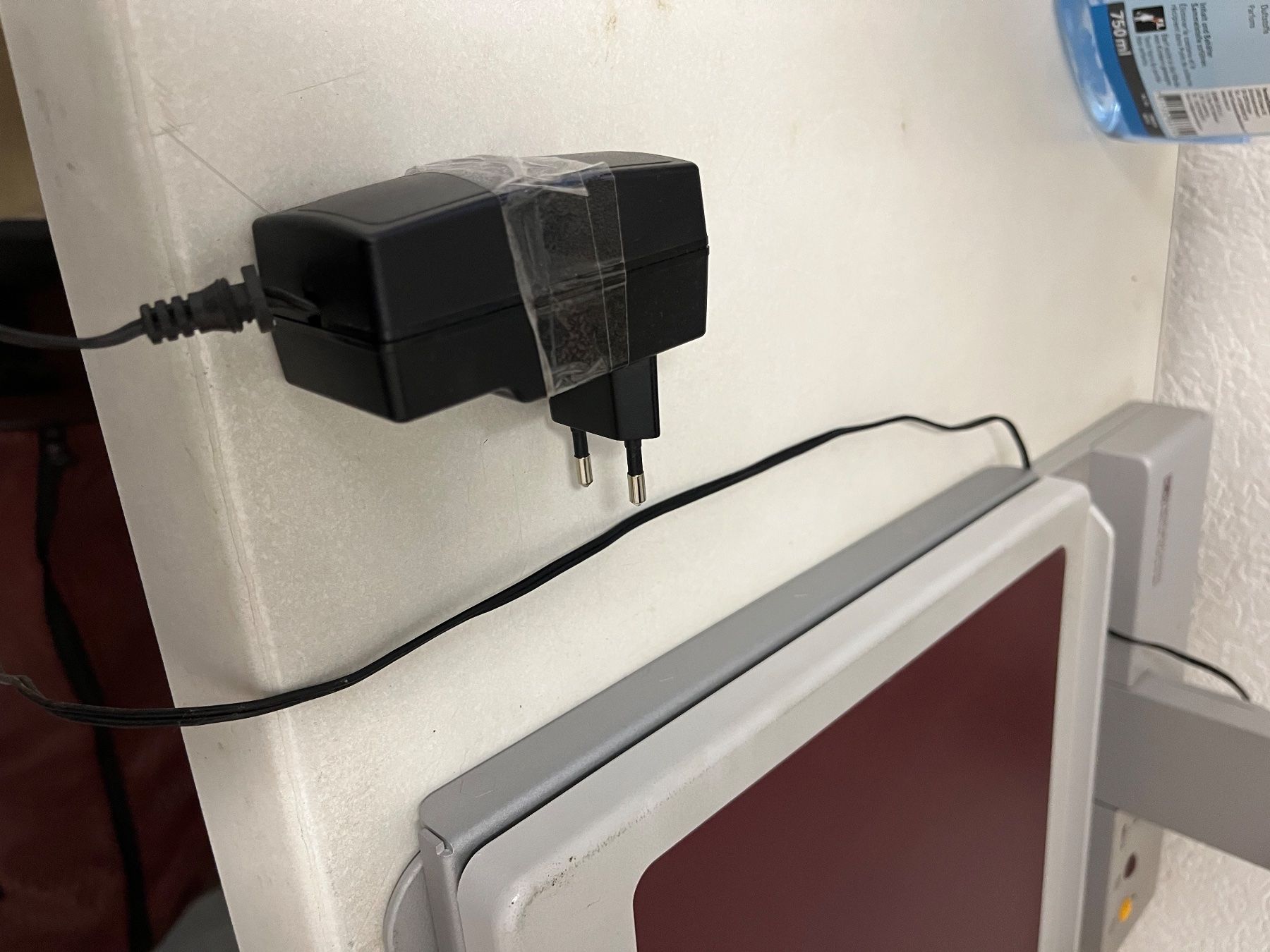 Console: Vergrösserungsglas mit Tablet – Usato da Flaach venduto da wec_2wsx 5