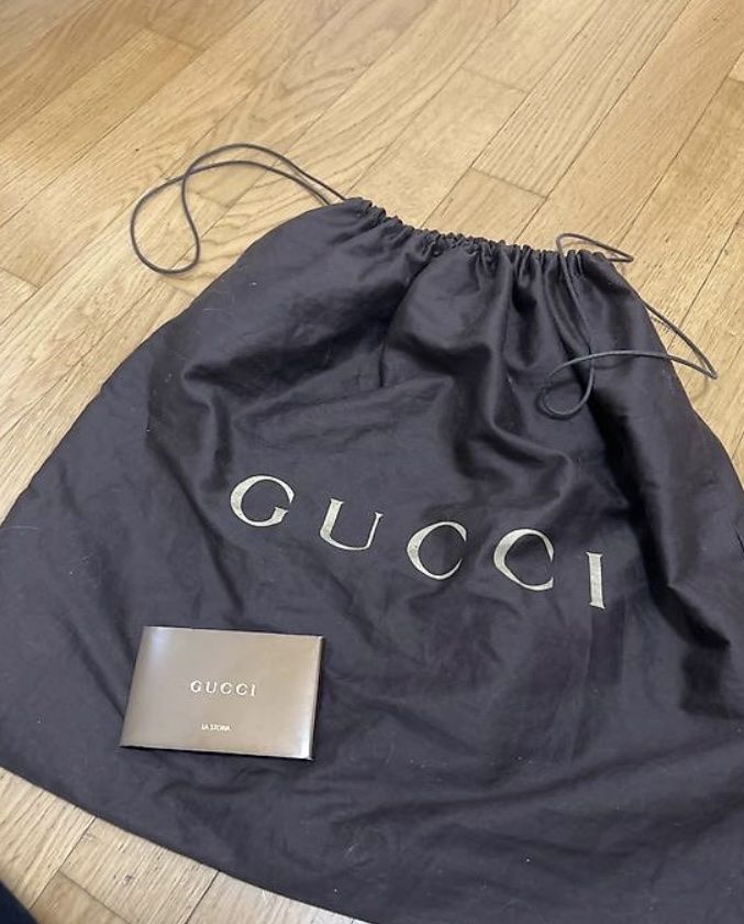 Gucci Taschen für Damen: Gucci Handtasche Vintage – Gebraucht aus Dübendorf von meliii_nala 4