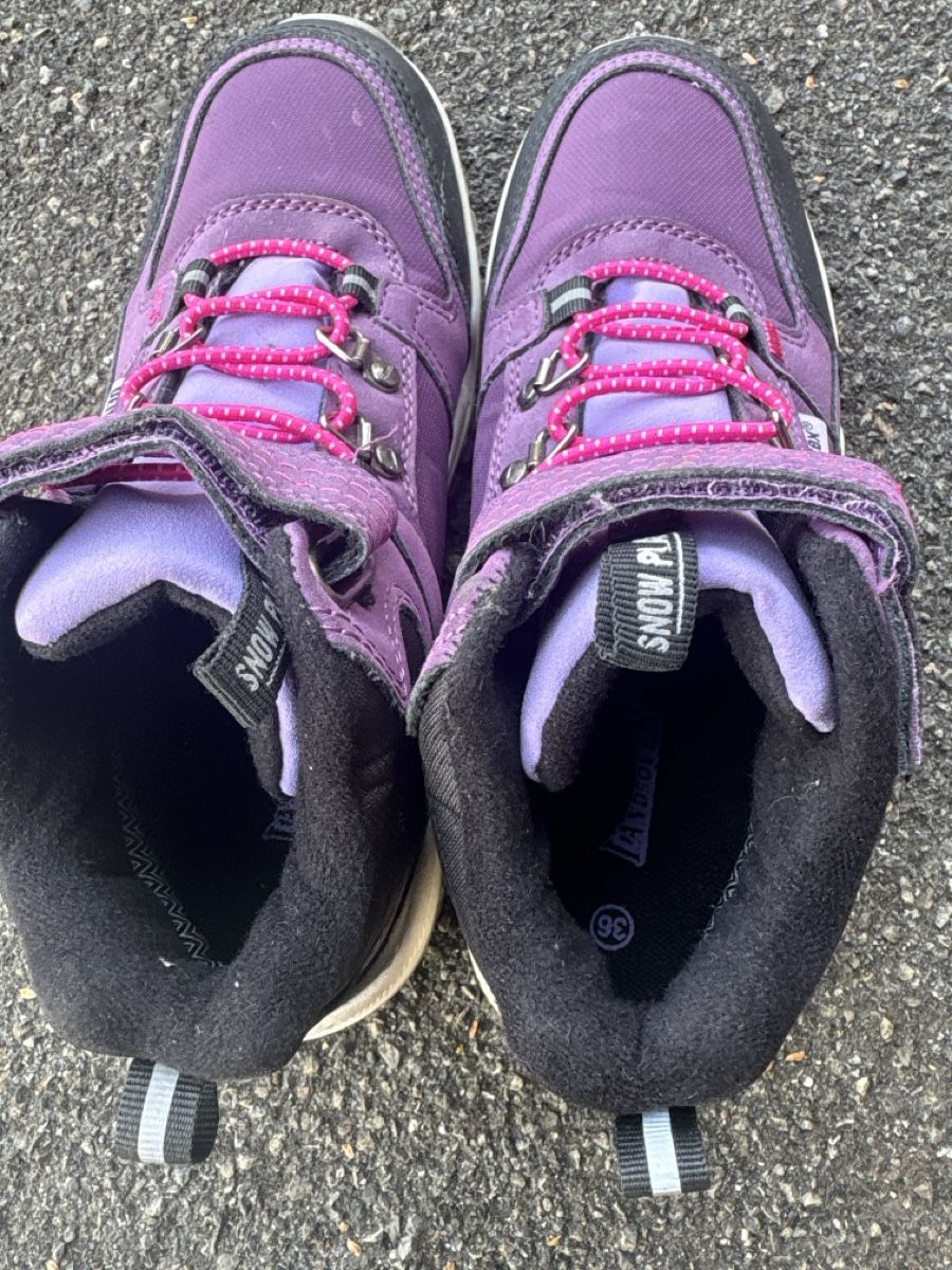 Scarpe per ragazze: Schuhe lila Grösse 36 Kinder – Usato da mellingen venduto da Jana2Fashion 2