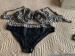 Schöner Bikini Gr. 50 (50 F)
