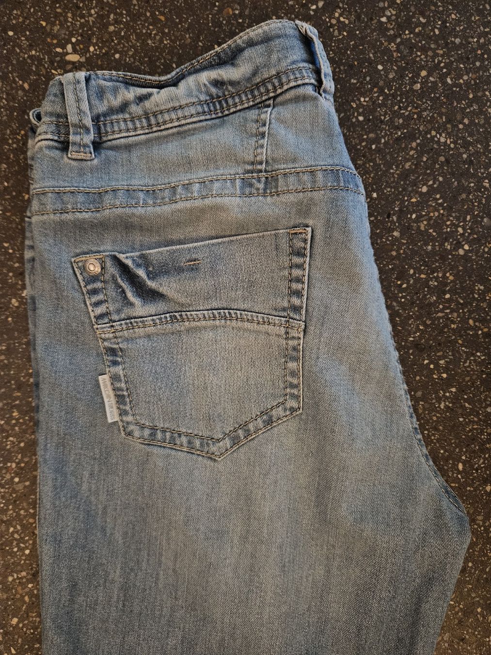 Marc Cain Jeans: Marc Cain Jeans hellblau N 2 – Gebraucht aus Anwil von tamoos 2