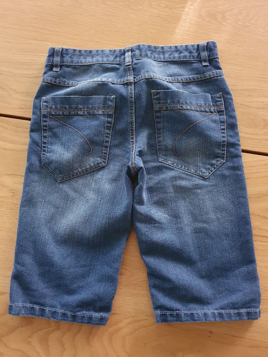 Pantaloni: Jeans Shorts Grösse 152 Neuwertig – Nuovo (secondo la descrizione) da St.Gallen venduto da Avena135 2