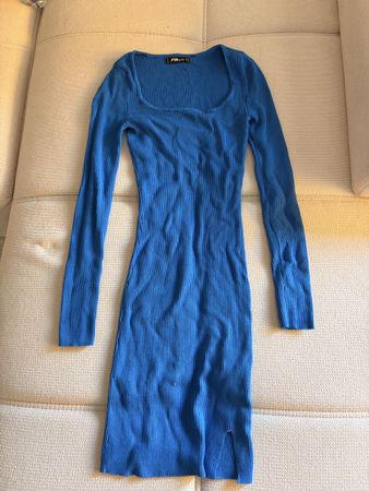 Rippstrick Kleid blau Grösse S