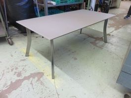 neuer Designer Salontisch statt 799.-