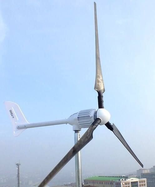 1,5 KW Windgenerator 24V inkl. Laderegler