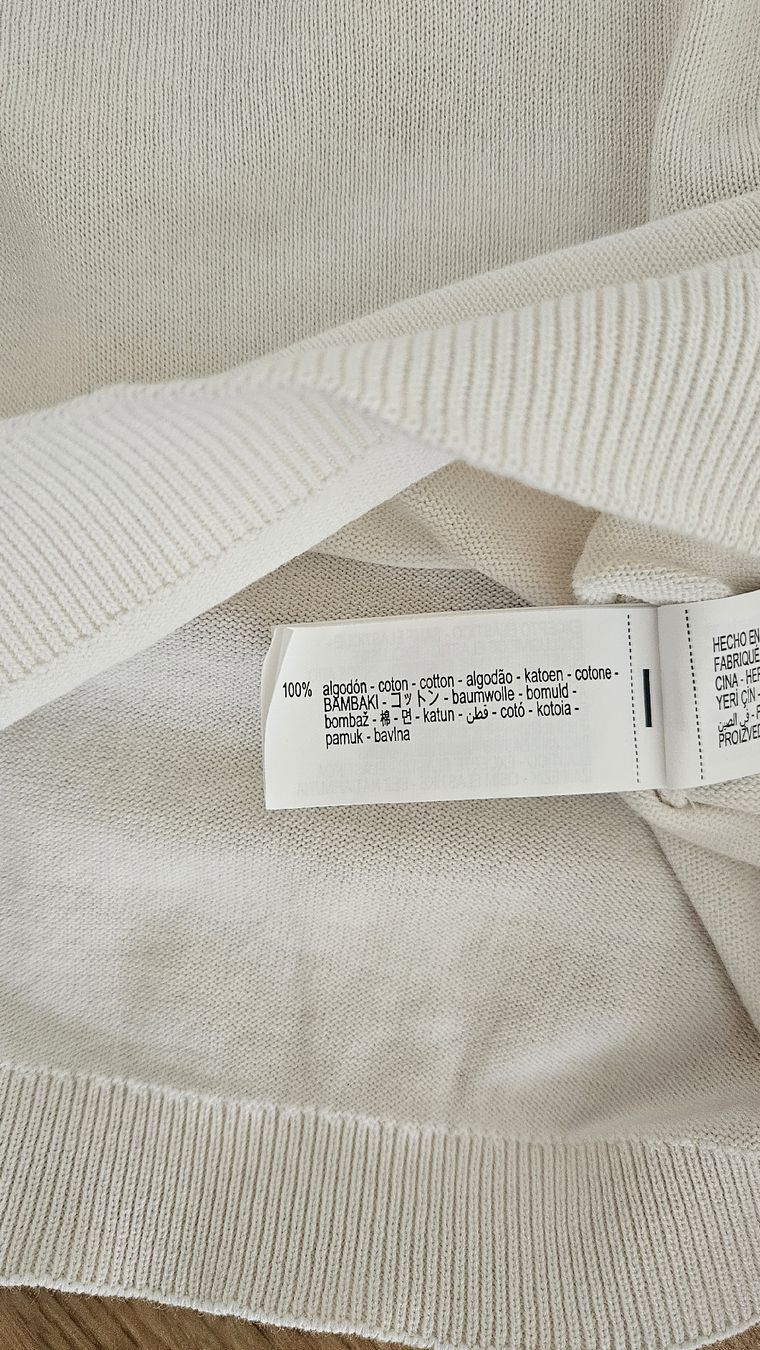 Zara T-shirt: T-Shirt Zara, Grösse M – Nuovo (secondo la descrizione) da Wetzikon ZH venduto da ELIVNE 2